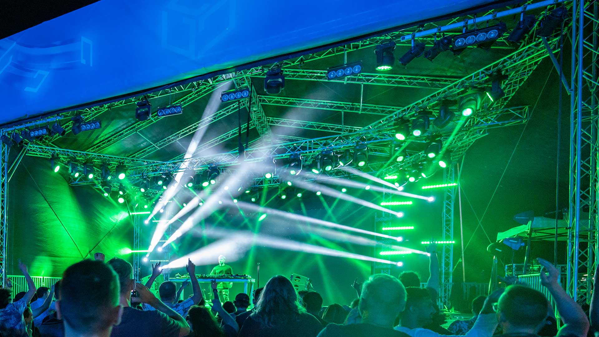 Galaverse-blue and green stage lights- volo events